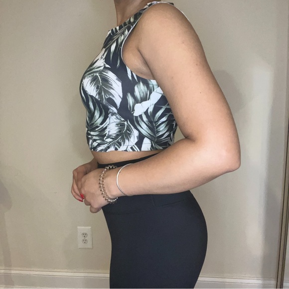 Leaf Print Top - Picture 5 of 8